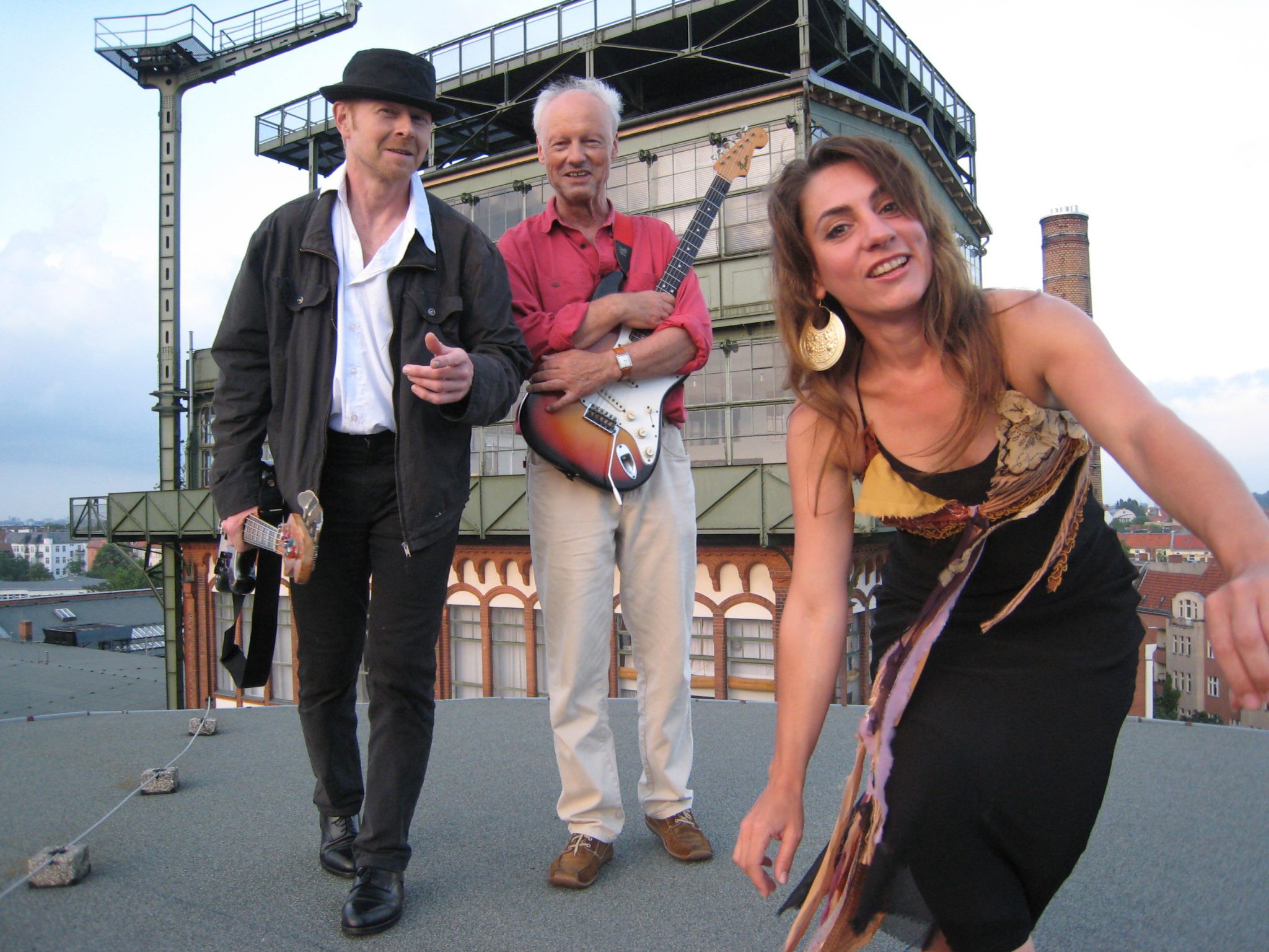 Salon  -  Carmen Jaime & Michael Gechter Trio